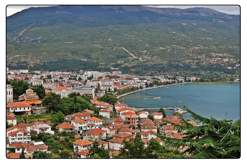 Apartments Sonja Охрид Екстериор снимка